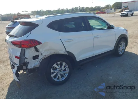 2020 Hyundai Tucson Value z USA, uszkodzony, nr VIN KM8J33A40LU258655